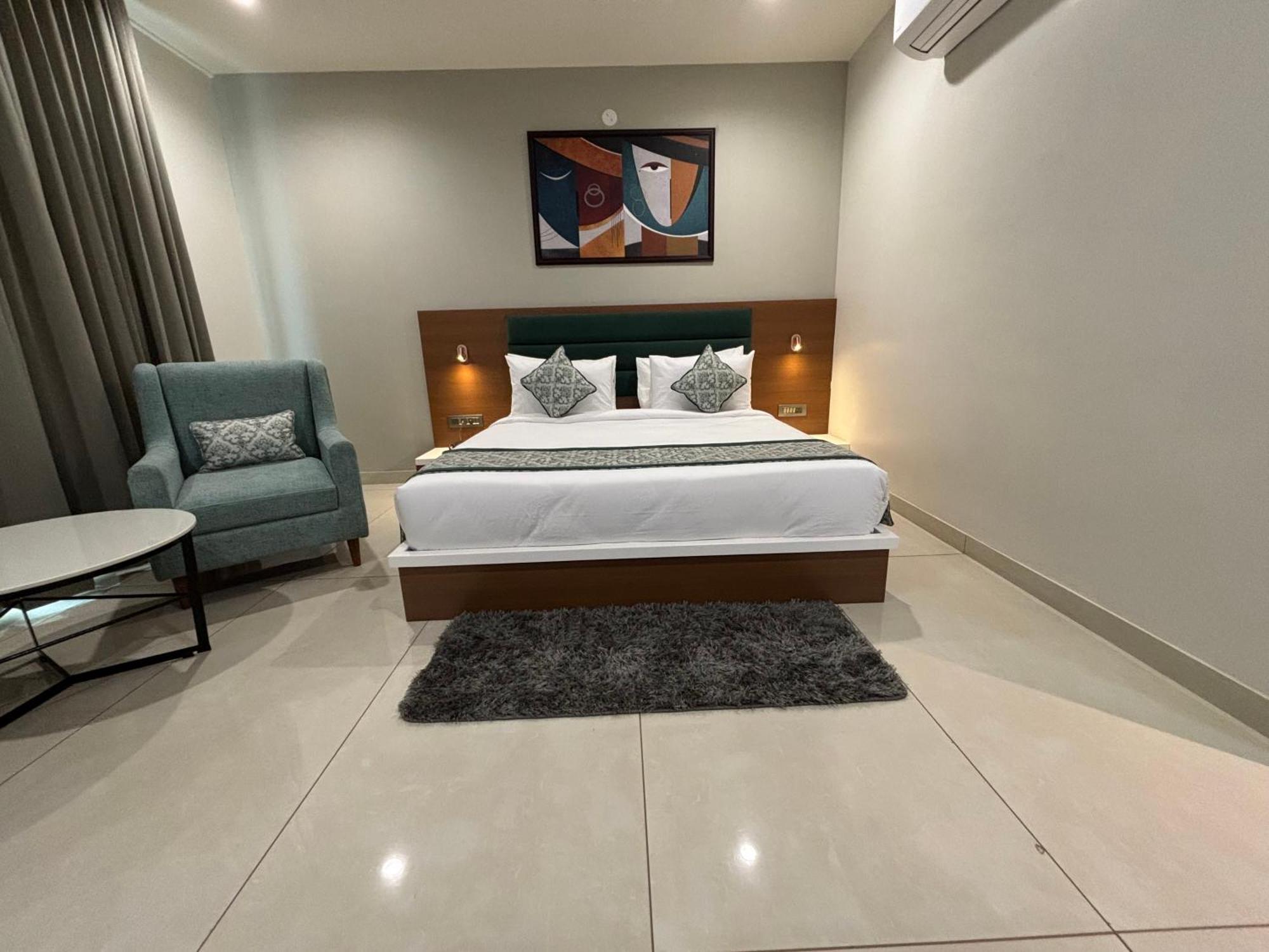 Hotel The Crown Inn Jhunjhunu Exteriér fotografie